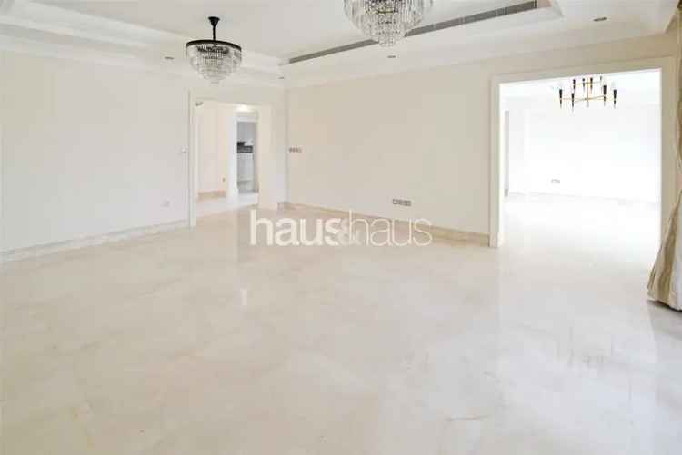 6 Bedroom Villa To Rent