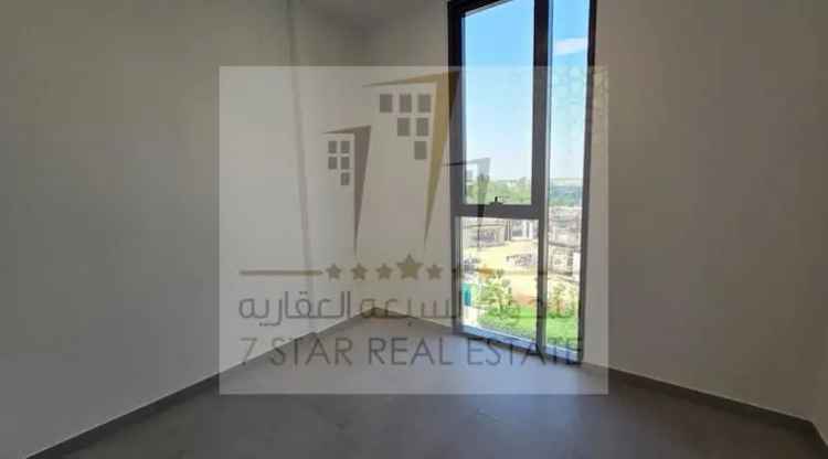 Rent 1 Bedroom Apartment in Muwaileh with Beautiful View