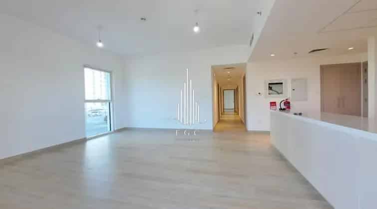 3 Bedroom Apartment for Rent in Yas Island with Modern Amenities