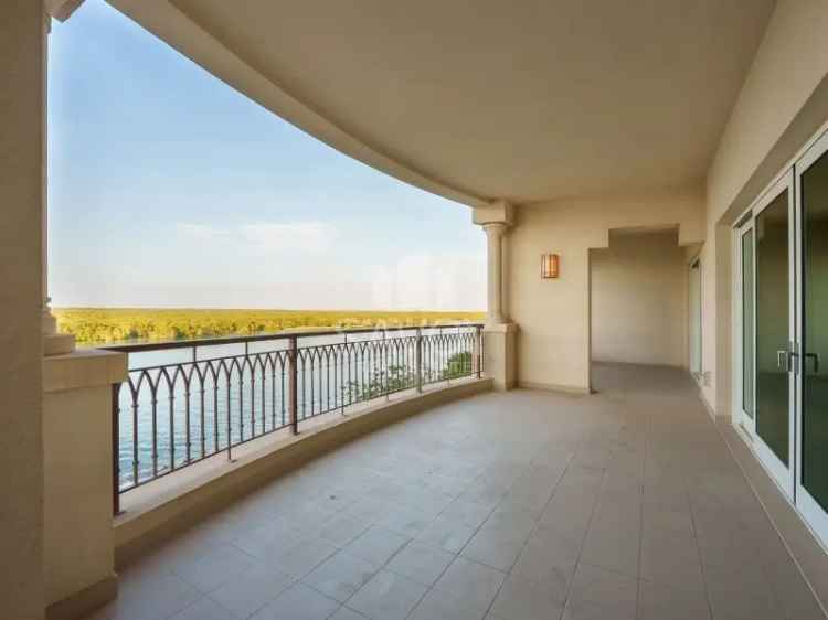 3 Bedroom 2900 Sq.Ft. Apartment for Rent in Eastern Road, Abu Dhabi