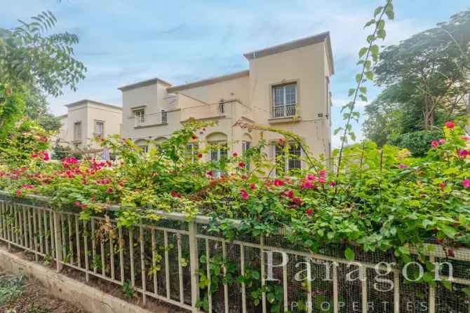 3 Bed Townhouse To Rent in Springs 3