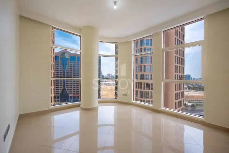 3 Bedroom Apartment for Rent in Al Khalidiyah with Modern Features