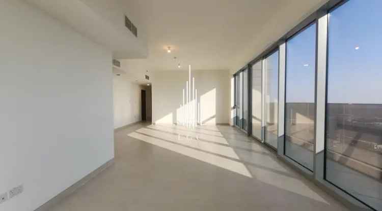 Duplex for Rent in Najmat Abu Dhabi Al Reem Island with Luxury Amenities