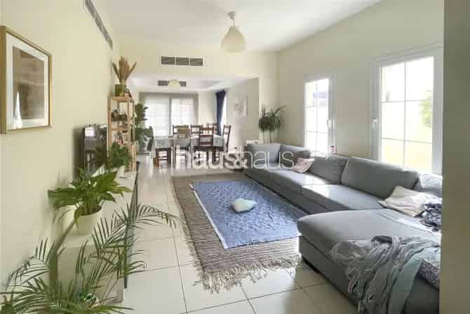 3 Bed Villa For Sale in Springs 9
