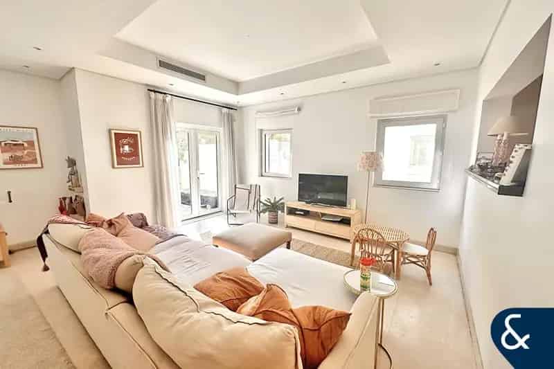 3 Bedroom Villa for Sale in Quortaj, North Village, Al Furjan.