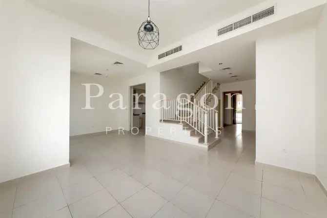 3 Bed Villa For Sale in Mira Oasis 1