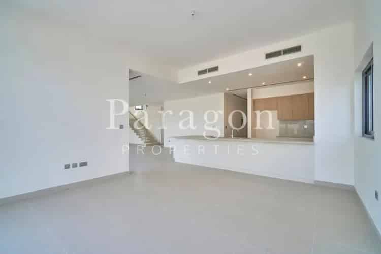 Pool Under Construction Luxury 5 bed