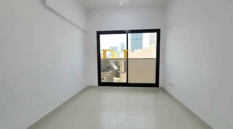 Rent Spacious 1 Bedroom Apartment in Karama Centre Dubai