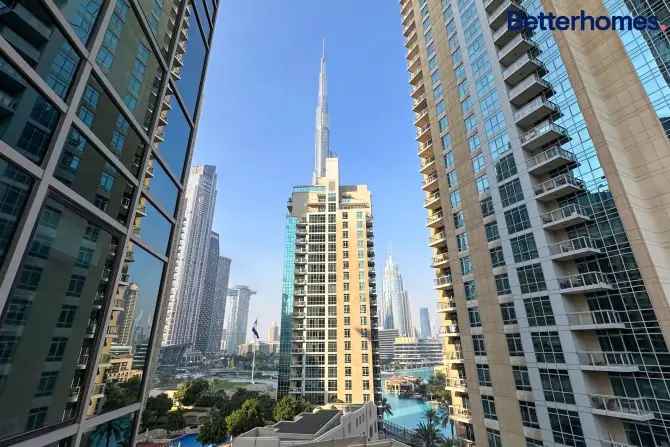 3 Bed Apartment For Sale in The Residences 8