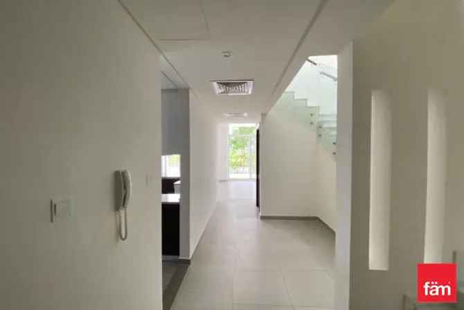 3 Bed Townhouse For Sale in Arabella 2