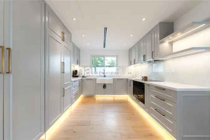 3 Bed Villa For Sale in Meadows 9