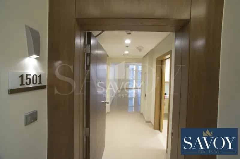 Rent Modern 3 Bedroom Apartment in Al Khalidiyah with Swimming Pool