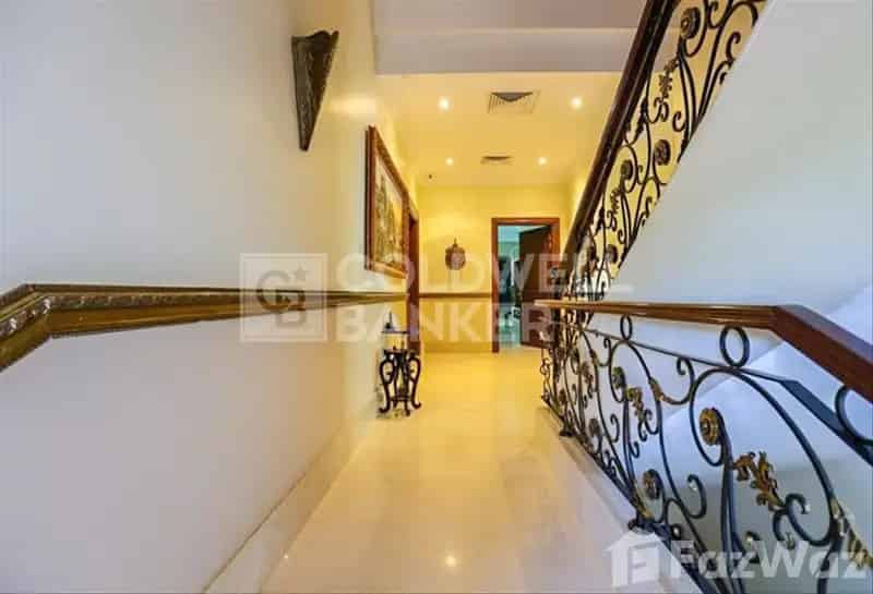 6 Bedroom Villa for sale at Sector E