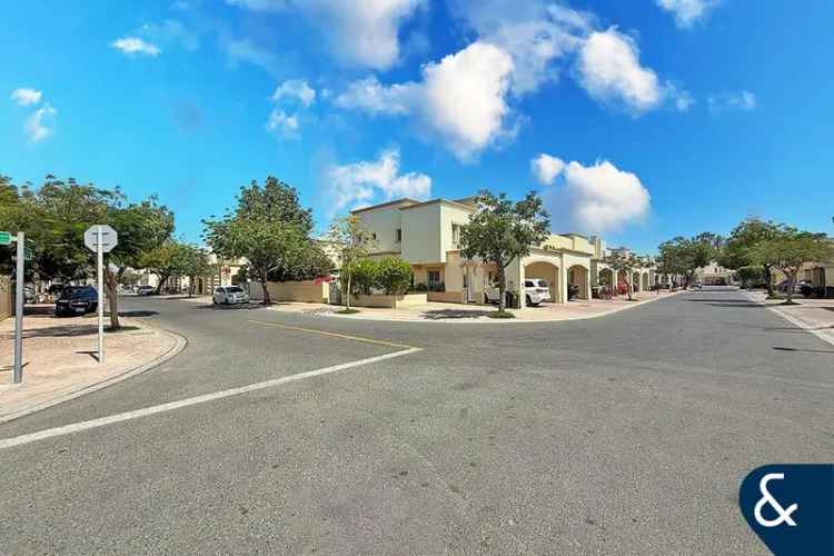 2 Bedroom Villa for Sale in Springs 7, Springs 7, The Springs.