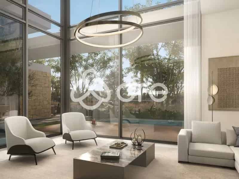 Luxury Buy Villa with 5 Bedrooms in Dubailand Dubai