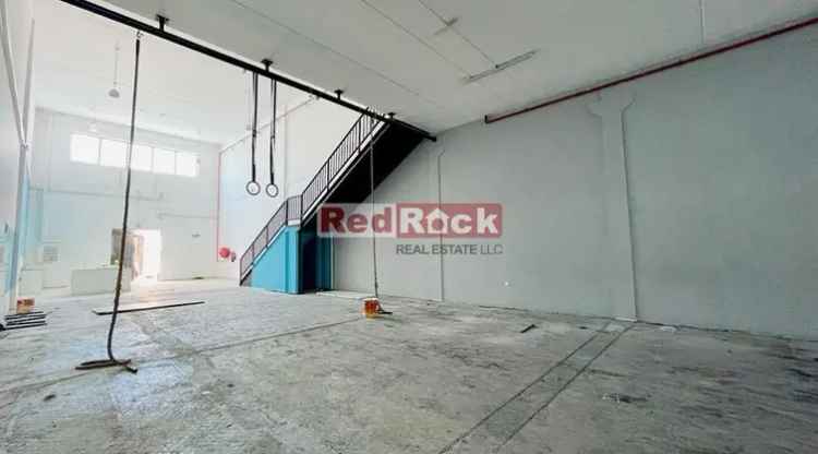 5700 Sq.Ft. Warehouse  for Rent in Al Quoz Industrial Area, Al Quoz, Dubai