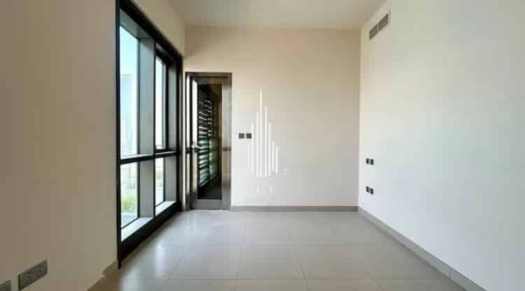 3 Bedroom 2098 Sq.Ft. Apartment for Rent in Canal Residence, Al Reem Island, Abu Dhabi