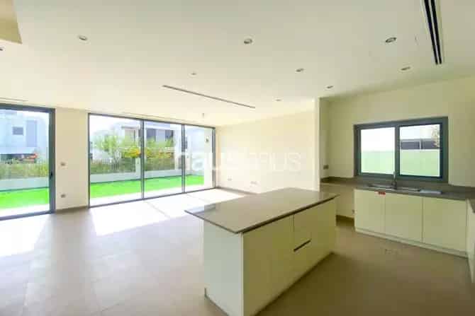 4 Bed Villa To Rent in Sidra 3
