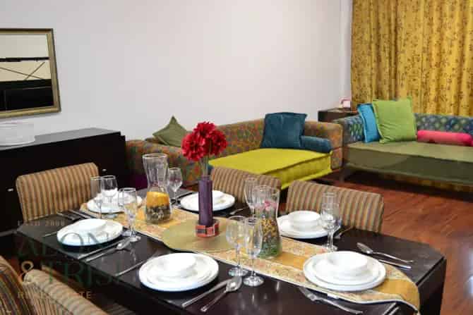 2 Bed Apartment To Rent in Green Lakes 2