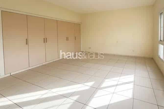 3 Bed Villa For Sale in Springs 4