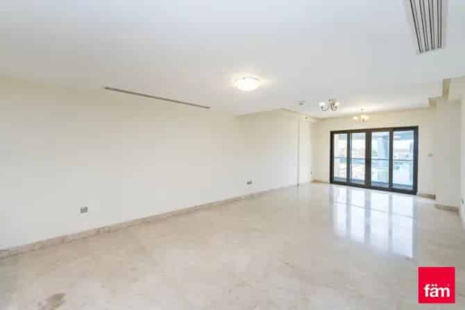 3 Bed Apartment For Sale in Manazel Al Khor