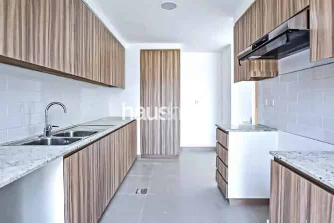 4 Bed Townhouse For Sale in Arabella 2