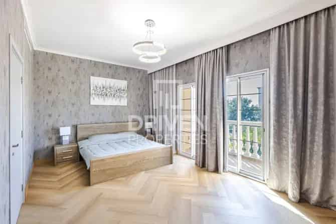 2 Bed Townhouse For Sale in JVT District 3