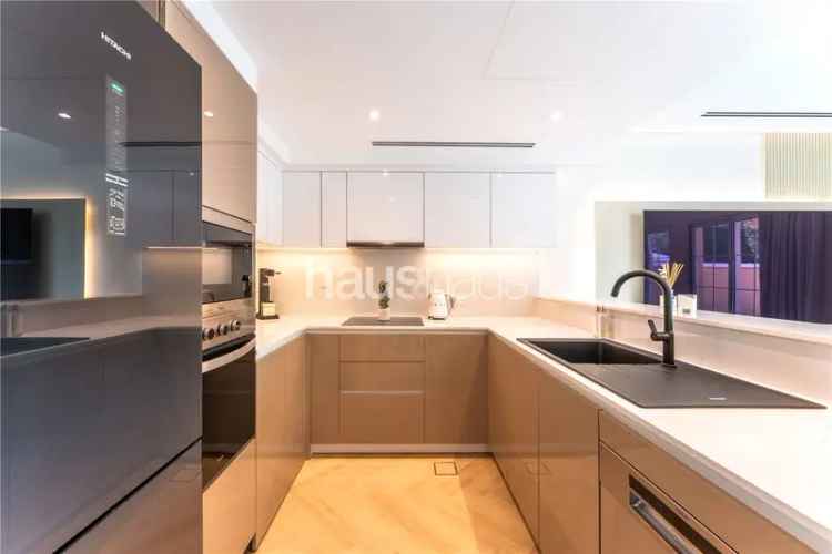 1 Bedroom Townhouse For Sale