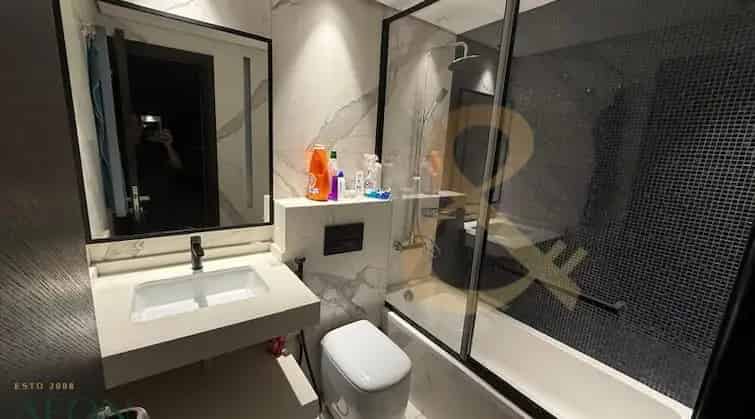 Buy 2 Bedroom Apartment in Manchester Tower Dubai Marina with Balcony