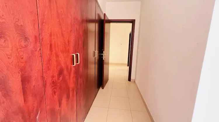 3 Bedroom 2499 Sq.Ft. Apartment for Rent in Sharjah Tower Taawun, Al Taawun, Sharjah