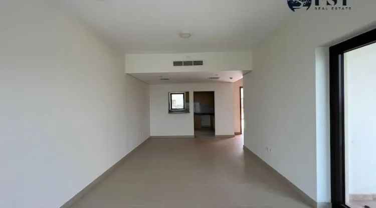 3 Bedroom 2386 Sq.Ft. Townhouse for Sale in International City, Dubai