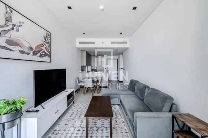 1 Bed Apartment To Rent in 15 Northside