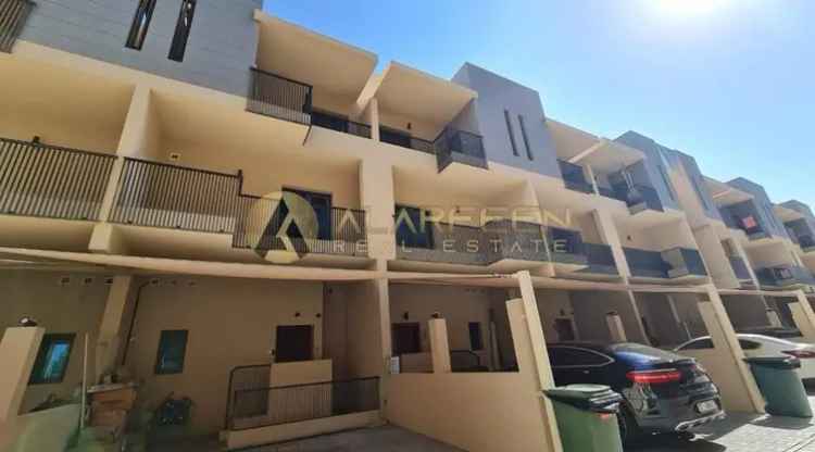 4 Bedroom 1679 Sq.Ft. Villa for Rent in JVC District 12, Jumeirah Village Circle (JVC), Dubai