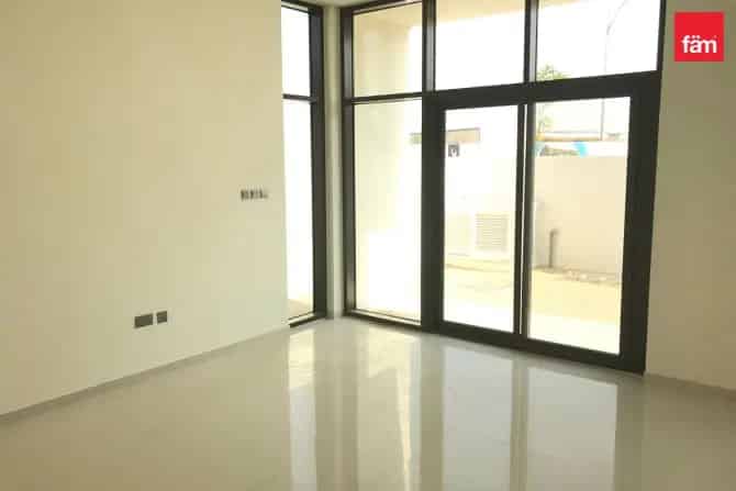 3 Bed Townhouse For Sale in Amazonia