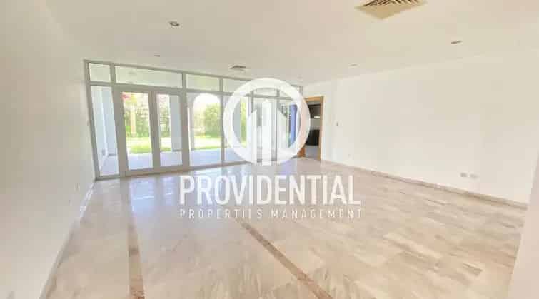 Rent Spacious 7 Bedroom Villa in Al Karamah Abu Dhabi with Garden