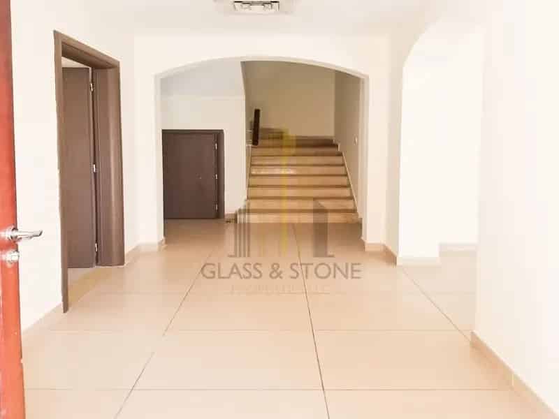Villa for Sale in Cedre Villas Dubai with Spacious 3 Bedrooms and Garden