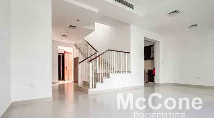 Rent Exquisite Townhouse with 3 Bedrooms and Private Garden in Mira Oasis