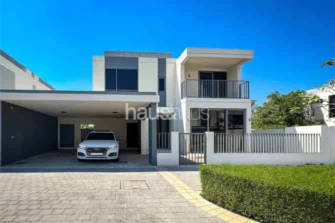 4 Bed Villa To Rent in Sidra 2