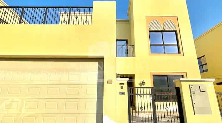 Rent 4 Bedroom Villa in Nad Al Sheba Dubai with Private Garden and Gym
