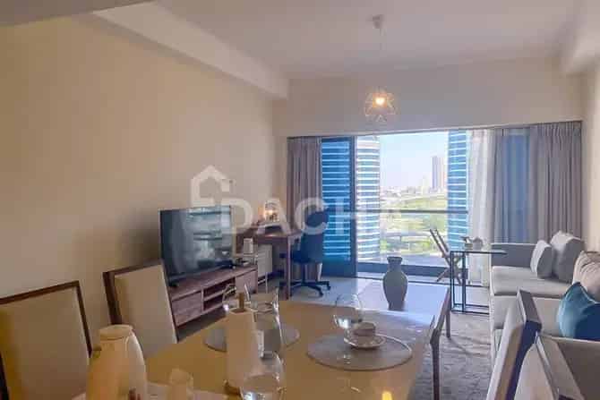 1 Bed Apartment For Sale in Goldcrest Views