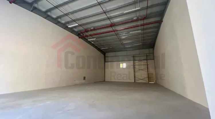 2800 Sq.Ft. Warehouse  for Rent in Al Sajaa, Sharjah