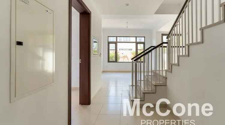 Rent 3 Bedroom Villa in Mira Oasis Dubai with Garden and Amenities