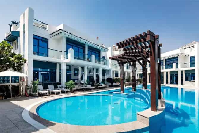 4 Bed Townhouse To Rent in Palma Residences