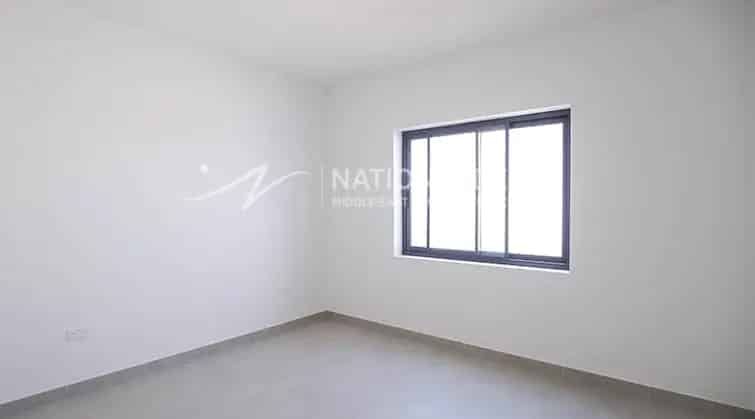 Rent 1 Bedroom Apartment in Al Ghadeer Abu Dhabi with Community Amenities