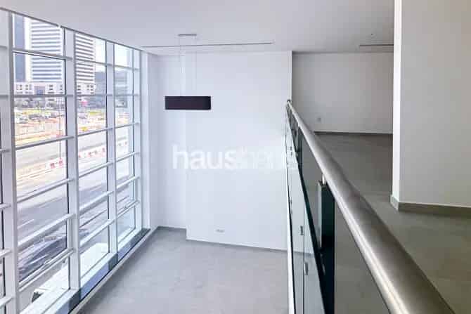 1 Bed Duplex To Rent in Marina Arcade Tower
