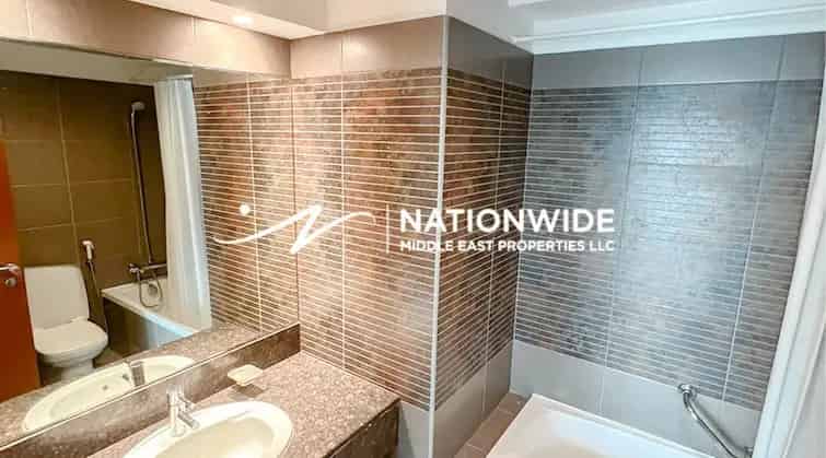 Rent 3 Bedroom Apartment with Amenities in Shams Abu Dhabi