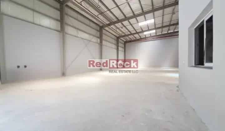 4800 Sq.Ft. Warehouse  for Rent in Al Sajaa, Sharjah