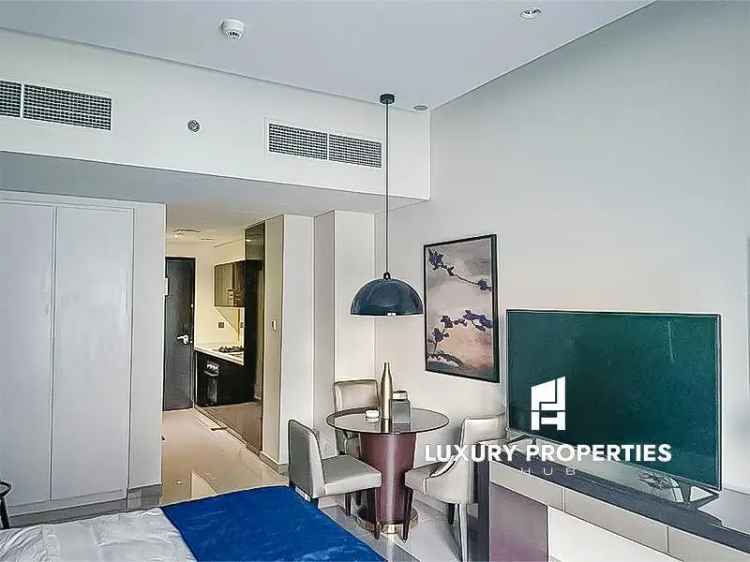 Rent Spacious Fully Furnished Studio Apartment in Business Bay with Burj View