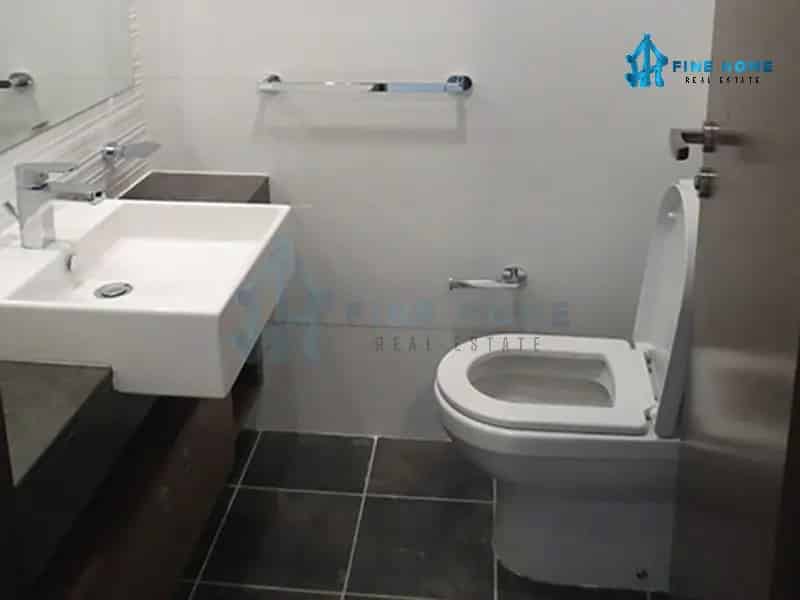 Rent 1 Bedroom Apartment in Shams Abu Dhabi with Excellent Amenities