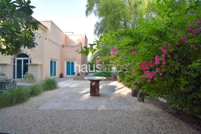 4 Bed Villa For Sale in Estella Village